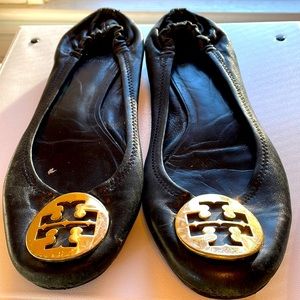 Tory Burch Black Ballet Flats Size 8